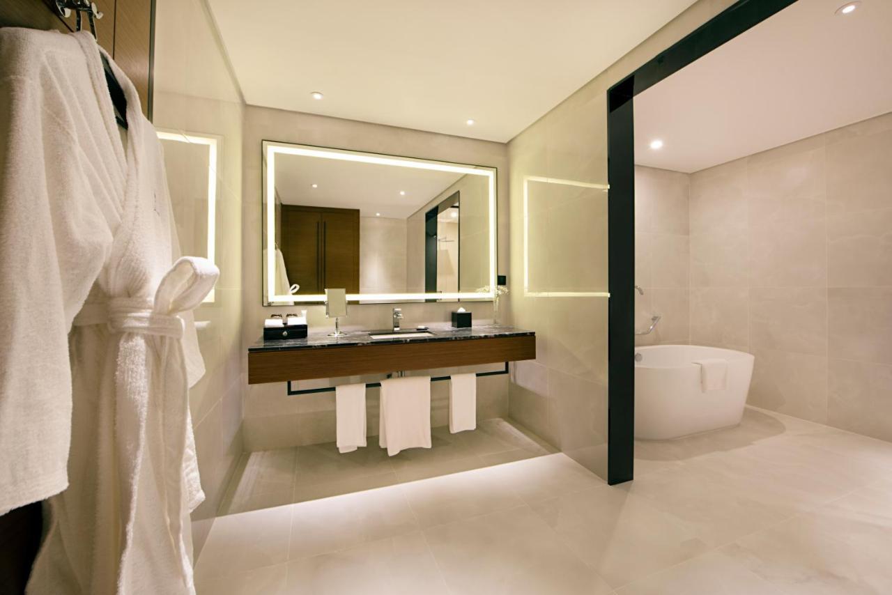 Asiana Grand Hotel Dubaï Extérieur photo Bathroom