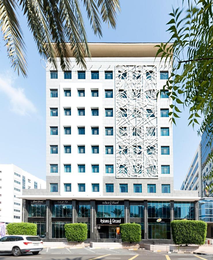 Asiana Grand Hotel Dubaï Extérieur photo The hotel in 2016