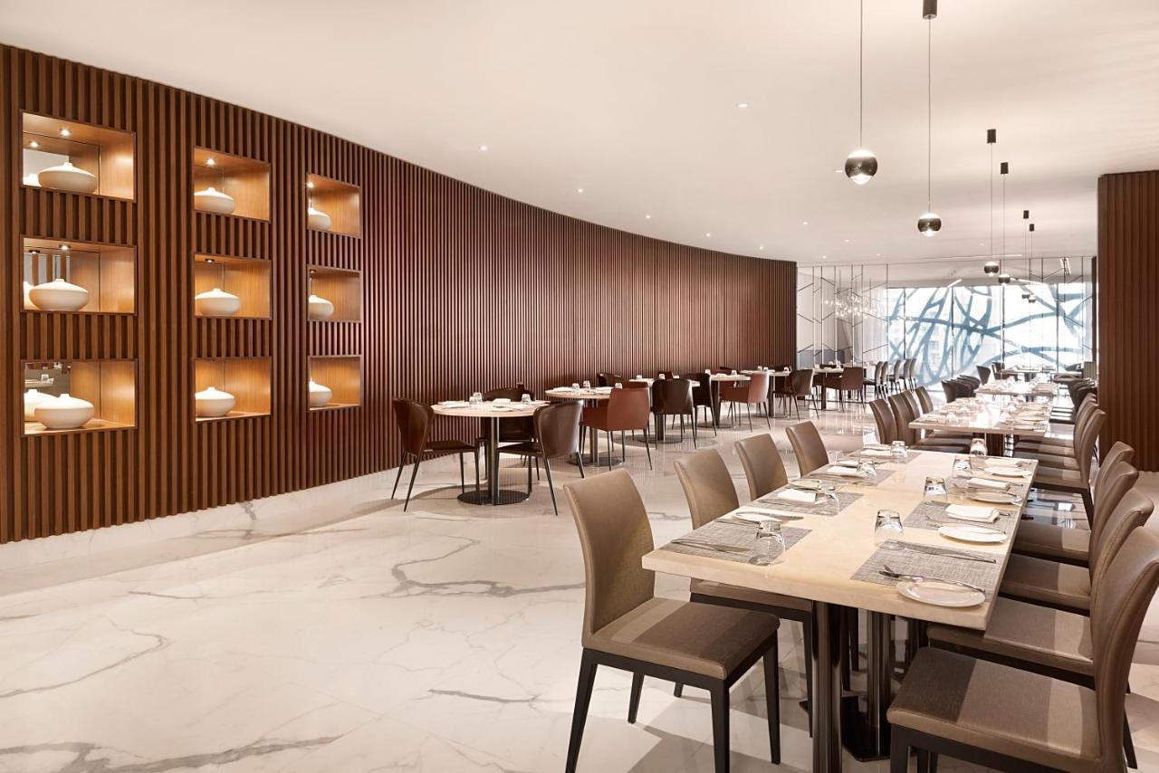 Asiana Grand Hotel Dubaï Extérieur photo The restaurant